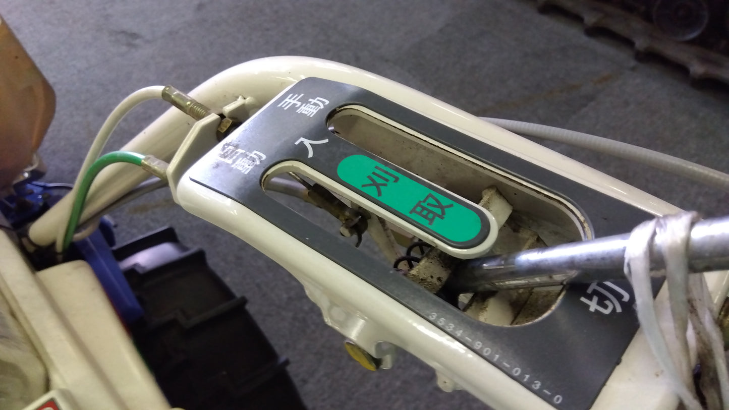イセキ　中古　バインダー　RE30-D「岩手店476」