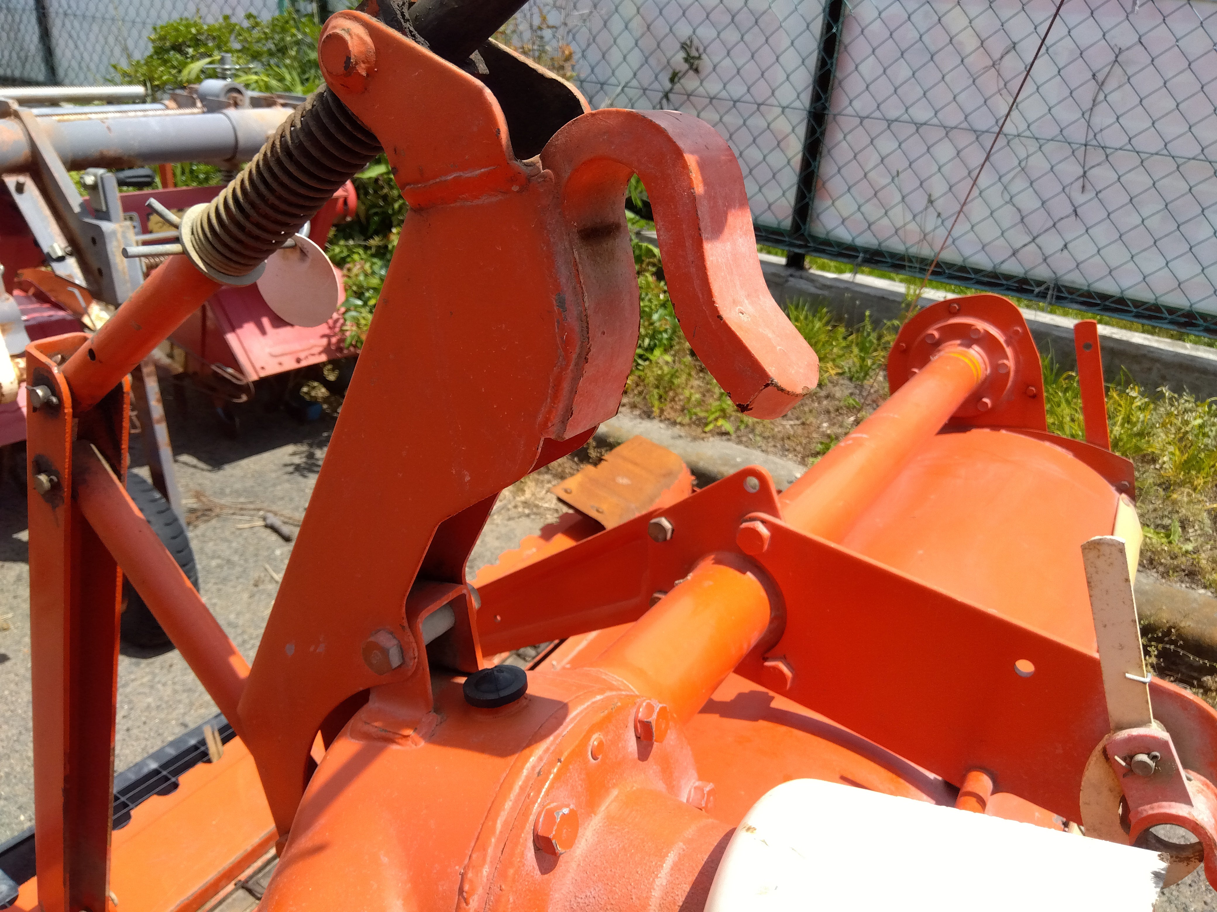 ニプロ ハロー トラクター ロータリー HR-2400B耕運幅 約2400mm ドライブハロー ニプロ HR-2400B 2.4m クボタGT用 ⚙ 中古農機具専門店