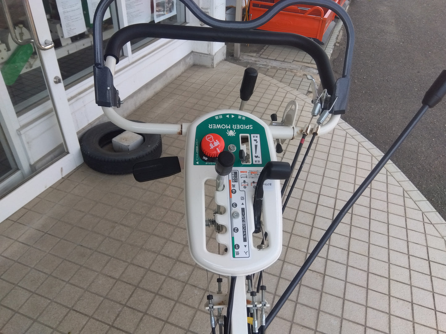 オーレック　中古　スパイダーモア　SP852AF