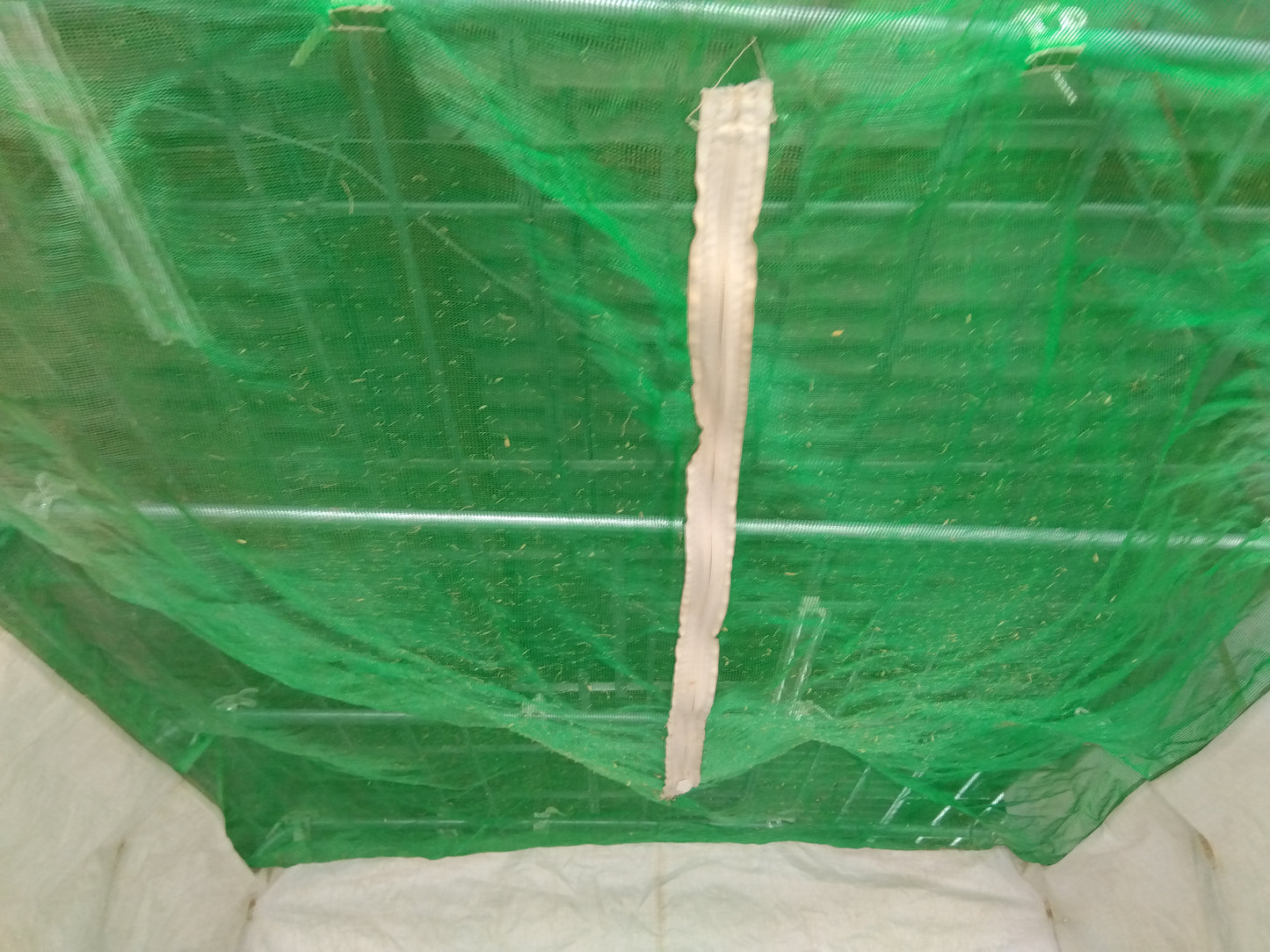 不明　中古　籾殻散布機
