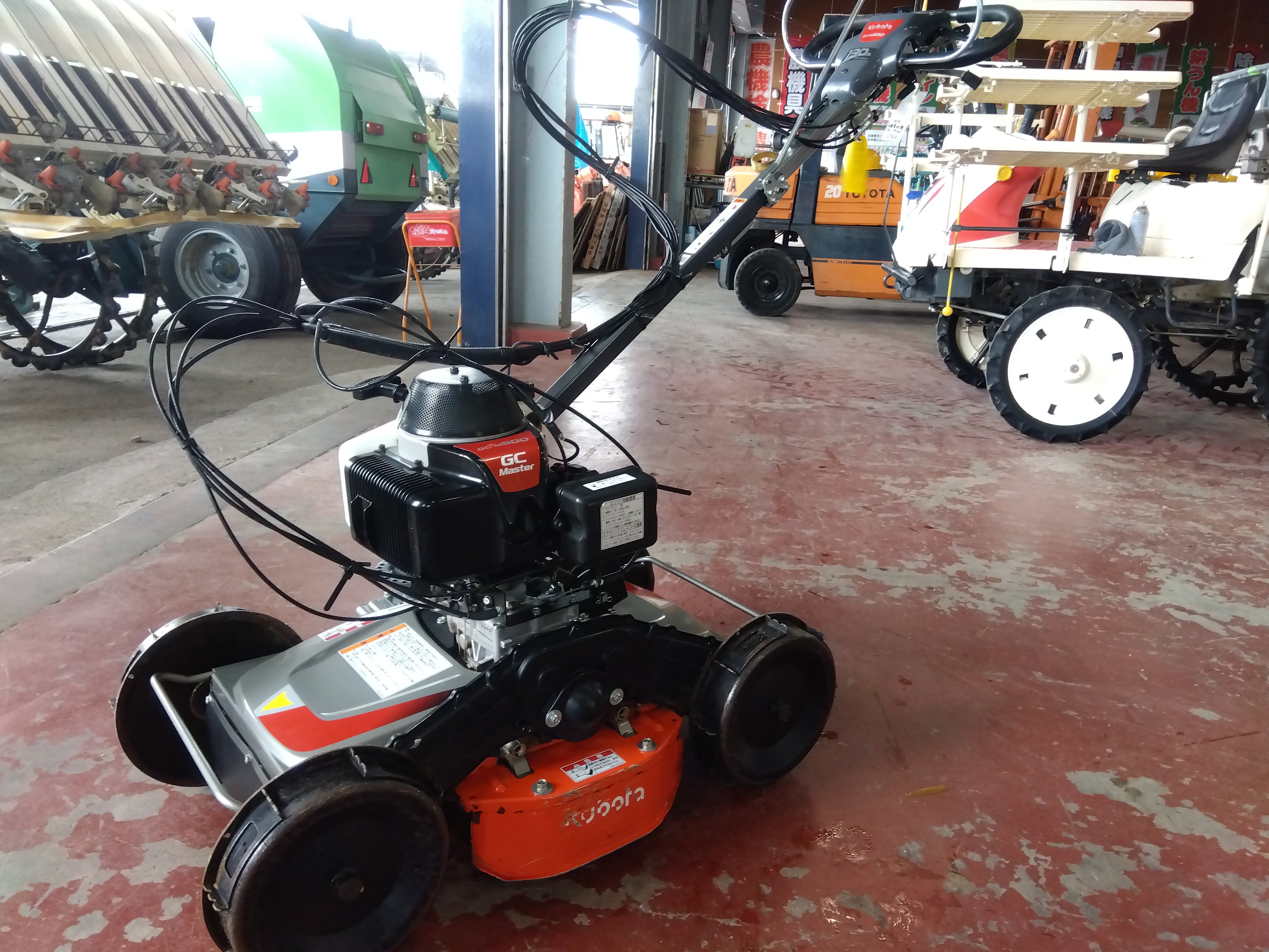 クボタ 中古 法面草刈機 GC-M500 『宮城店2962』 – 農キング
