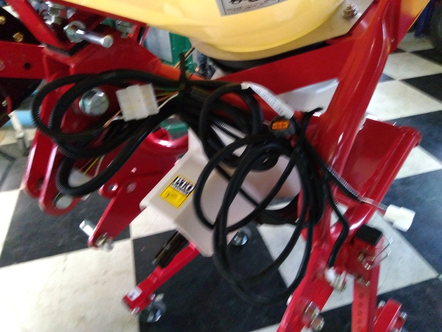 ササキ　中古　ブロードキャスター　CF304D