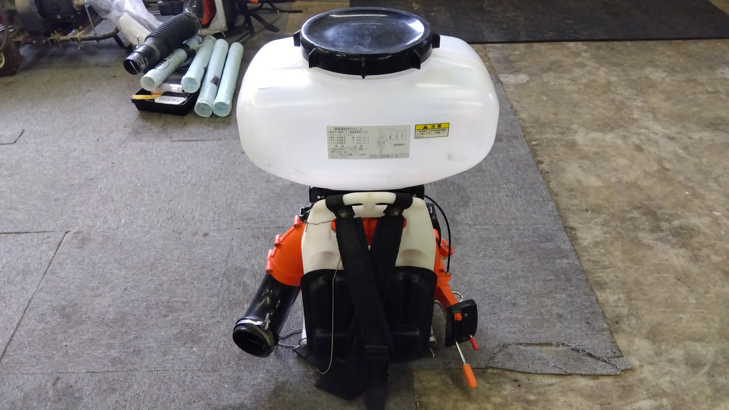 共立　中古　動力散布機　DMC601Ｇ　「岩手店629」