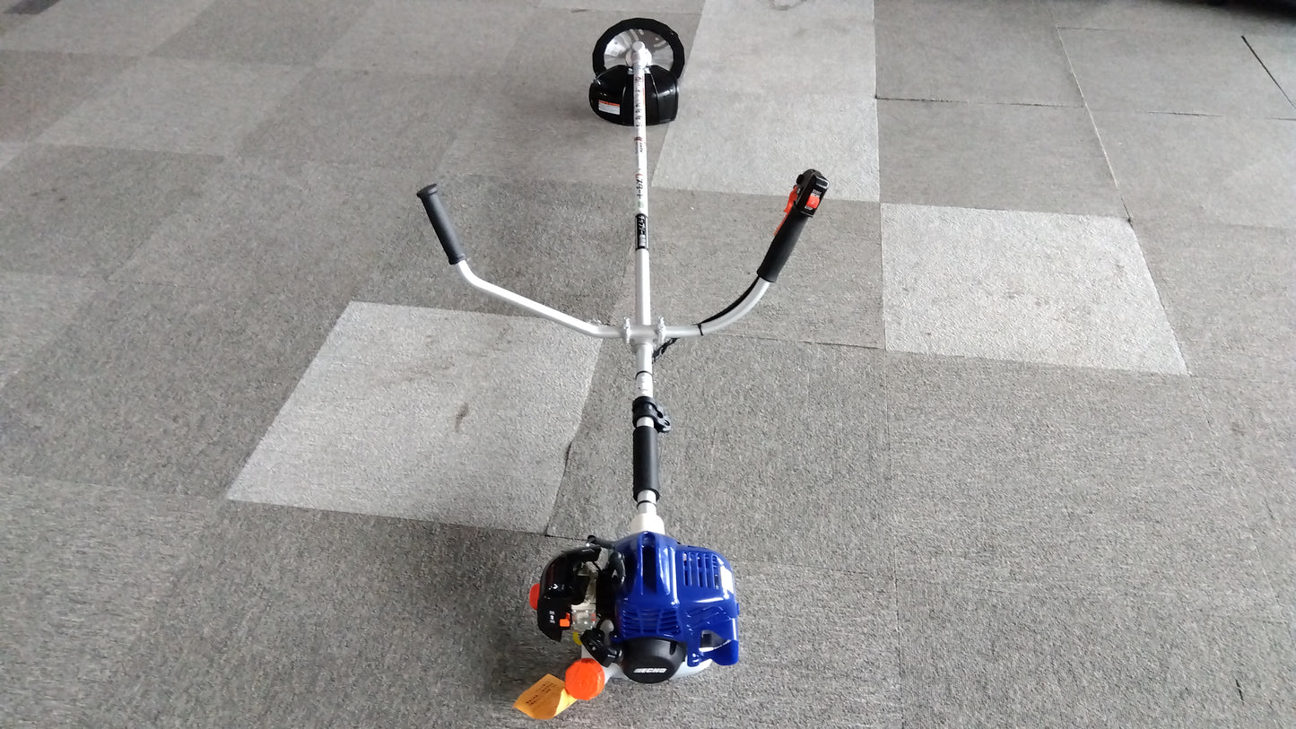 エコー　中古(未使用品)　刈払い機　DST241DX　「岩手店617」