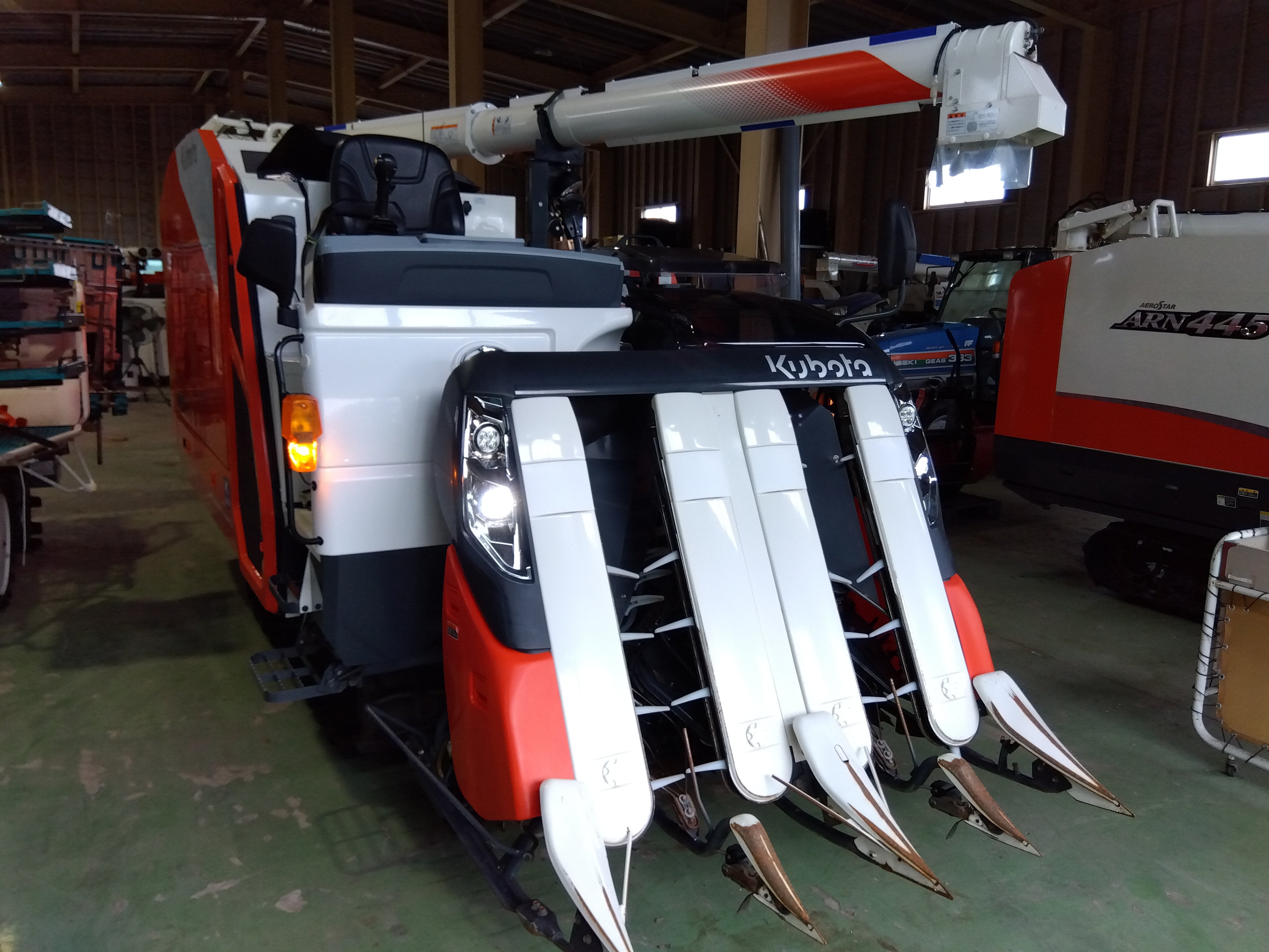 クボタ コンバイン DR472S-W 「山形店10095」 – 農キング