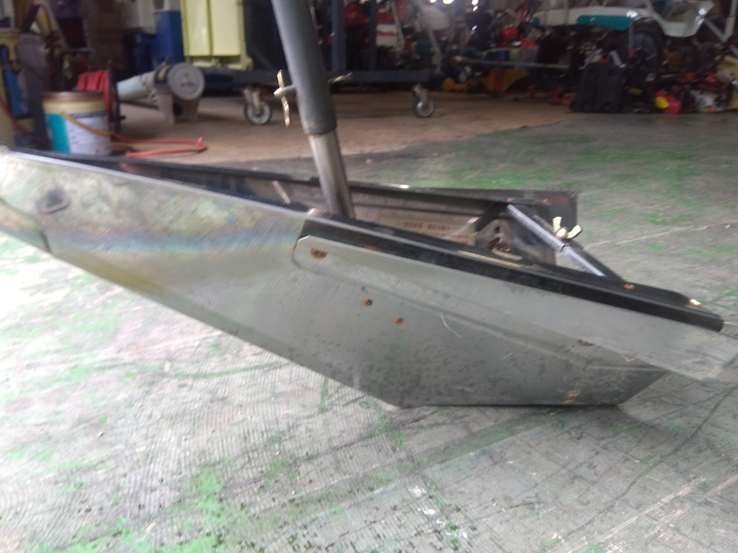 オータケ　中古　歩行溝切機　KF22