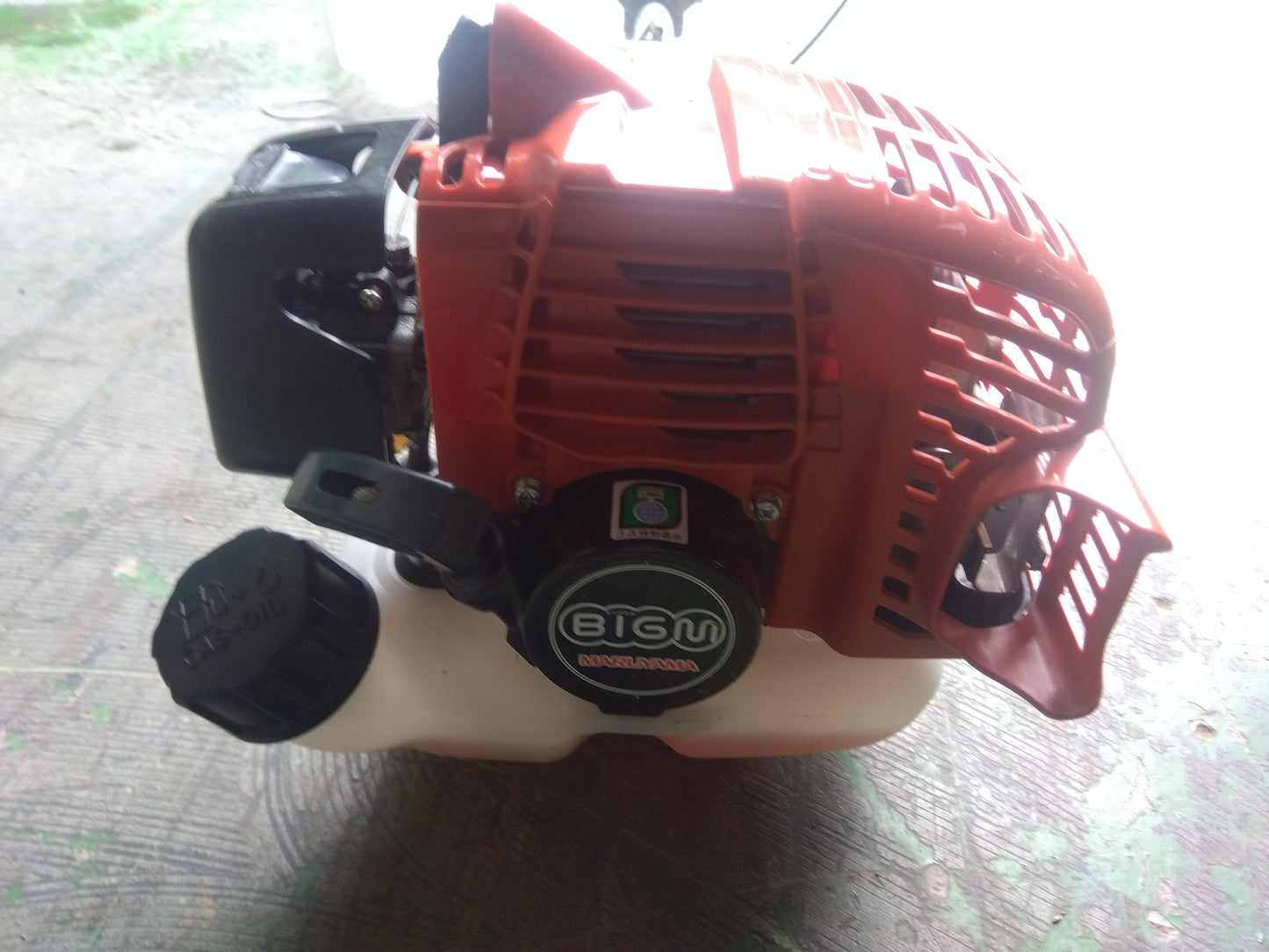 丸山BigM　中古　刈払機　KC26NX1