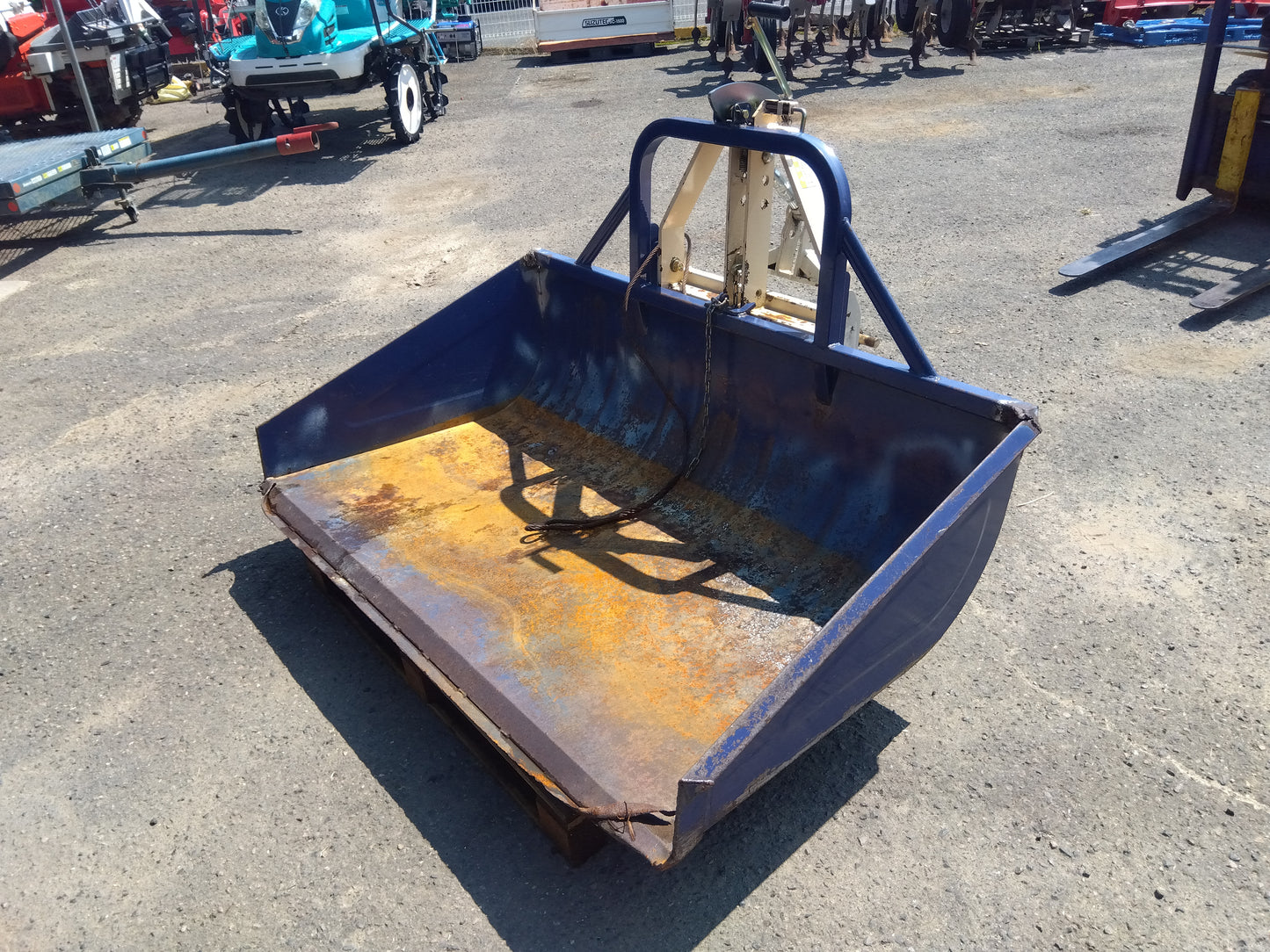 クマガイ　中古　バケット　RD1600