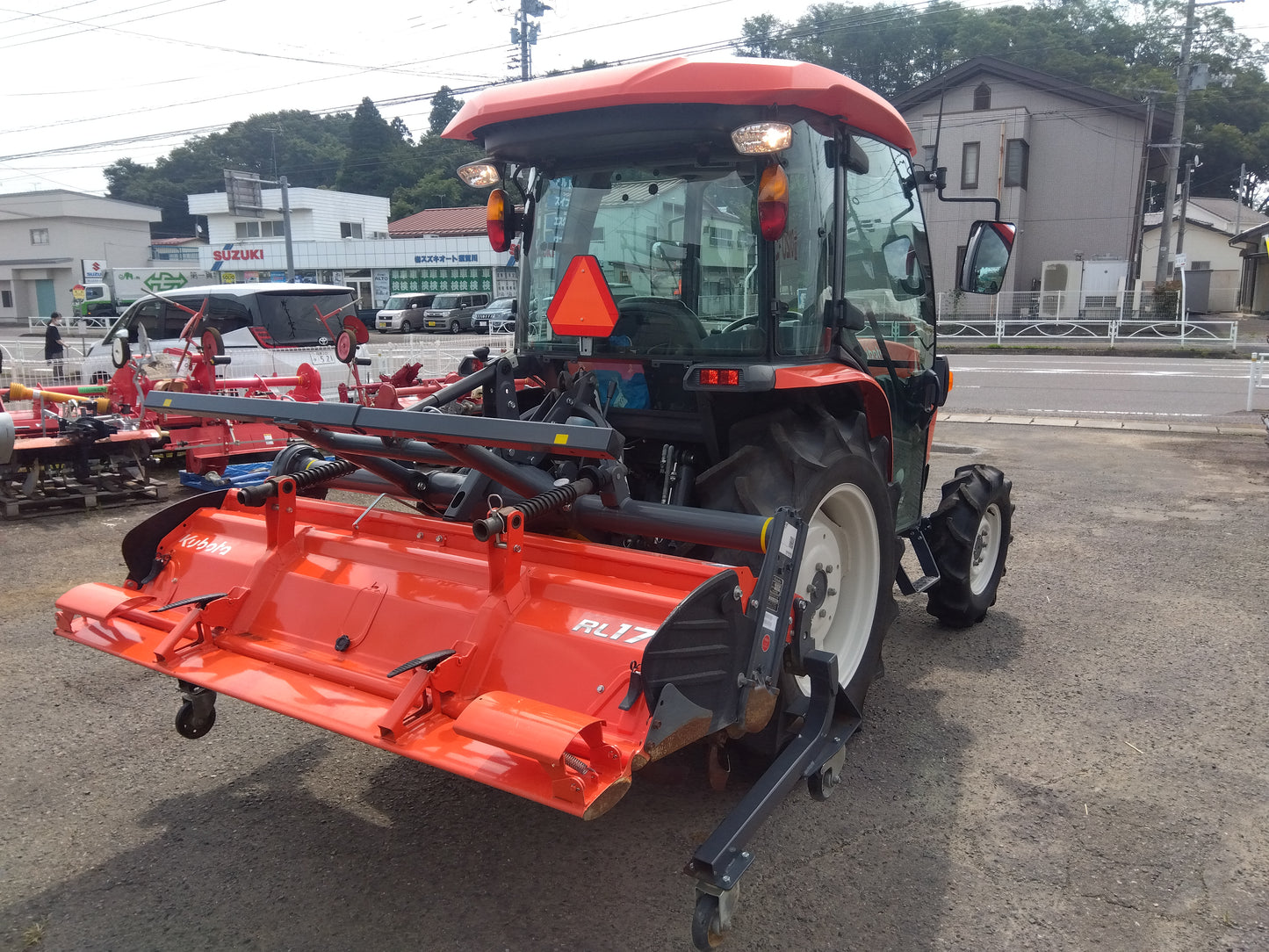 クボタ　中古　トラクター　L32HCQMAE