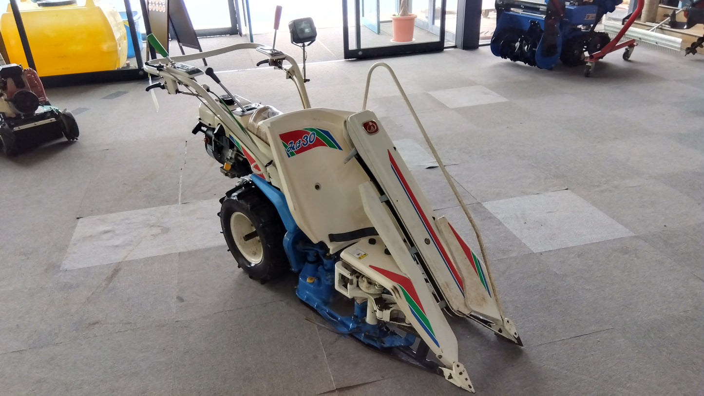 イセキ　中古　バインダー　RE30-S「岩手店150」