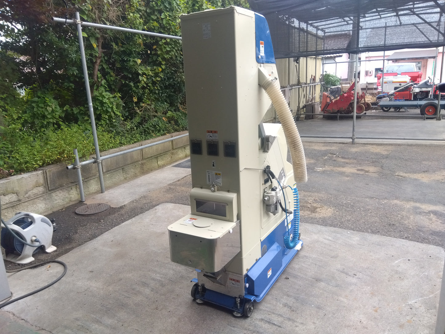 サタケ　中古　色彩選別機　FGS2000（1）