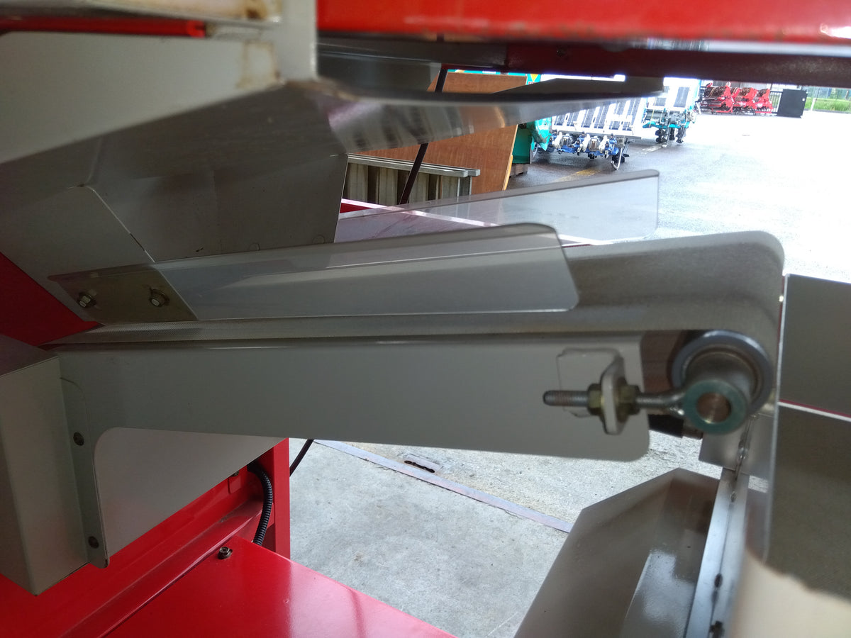 ミツワ えだまめ定量袋詰機 IB-3型(赤色) 【山形店 10194】