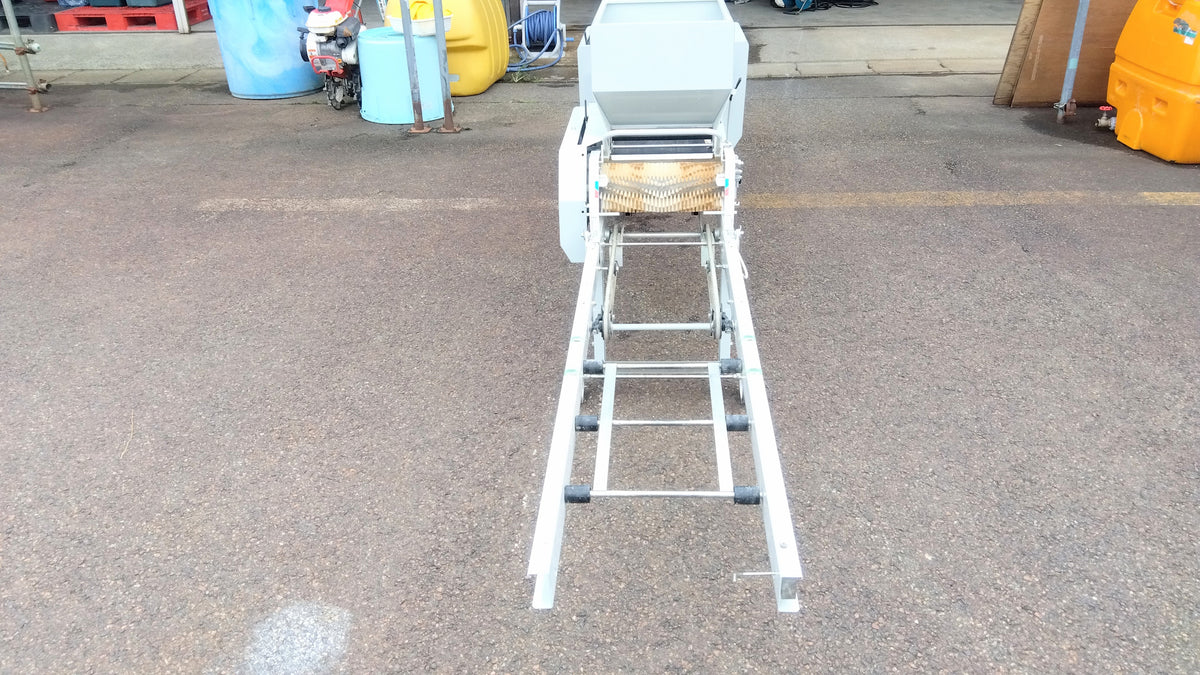 コンマ　中古播種機　SPG-45UY　【山形店10221】
