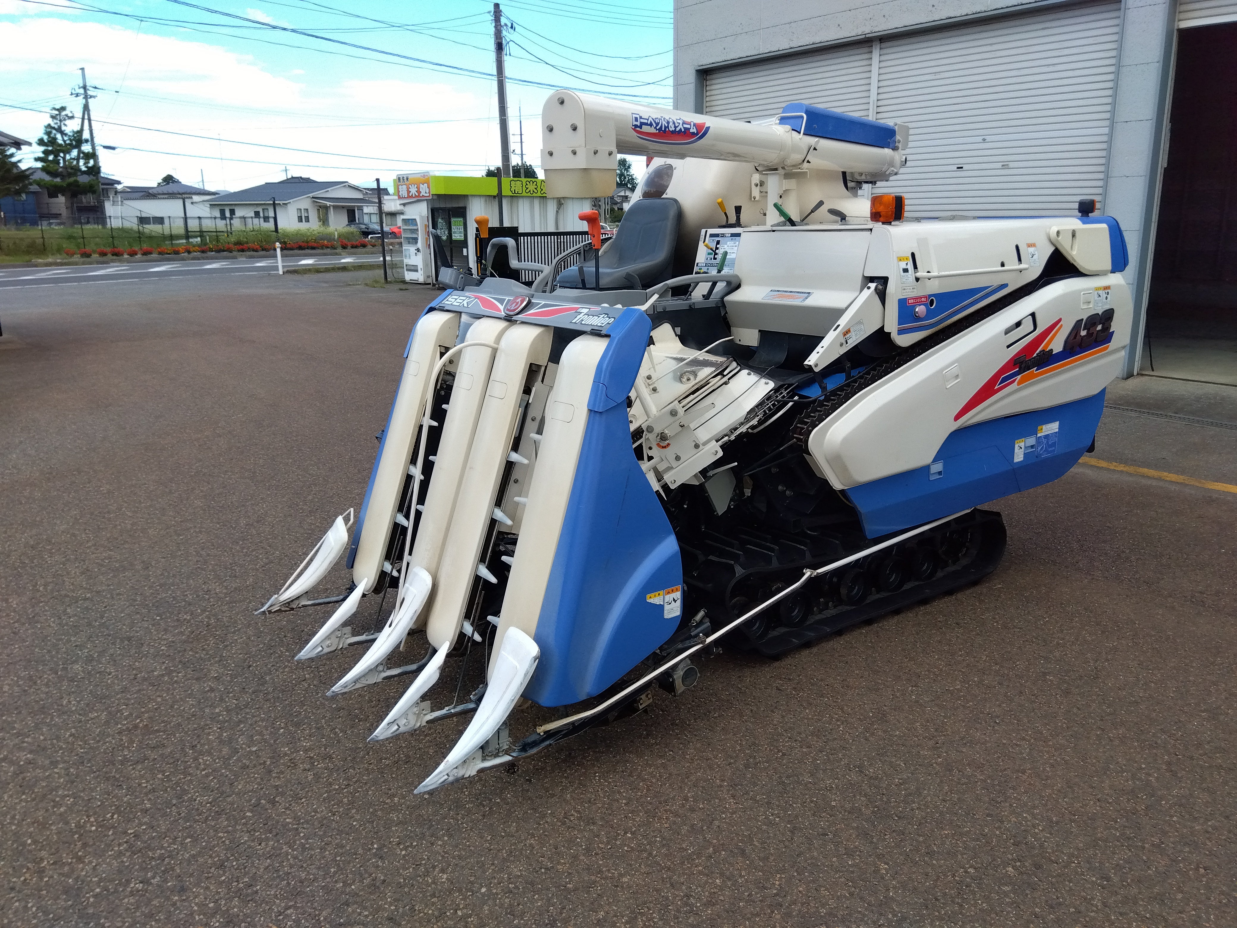 イセキ 中古 コンバイン HFC433G-ZATHWC「山形9962」 – 農キング