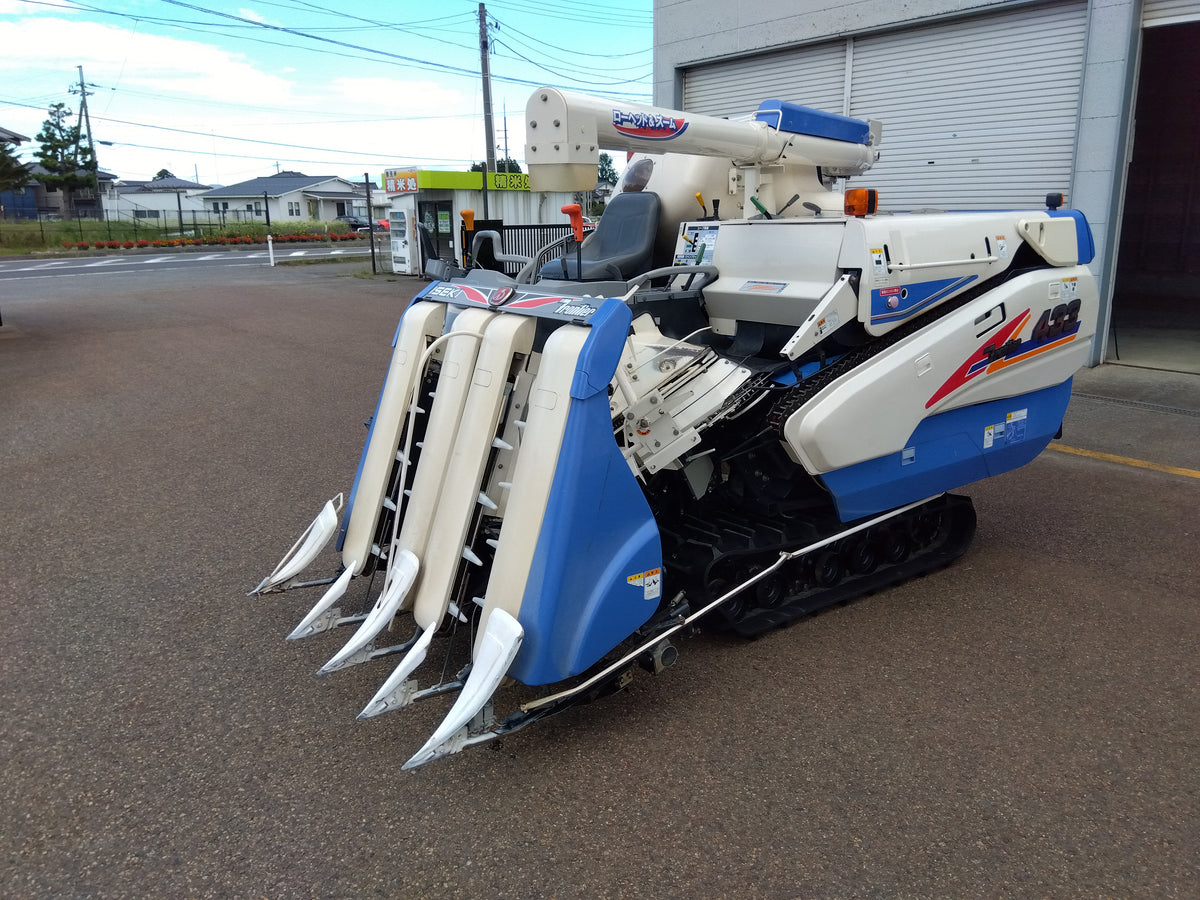 イセキ　中古　コンバイン　HFC433G-ZATHWC「山形9962」