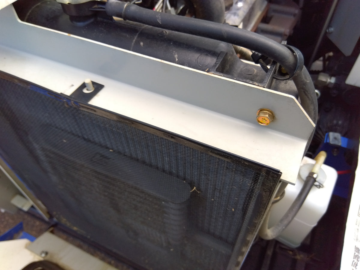 イセキ　中古　コンバイン　HFC433G-ZATHWC「山形9962」
