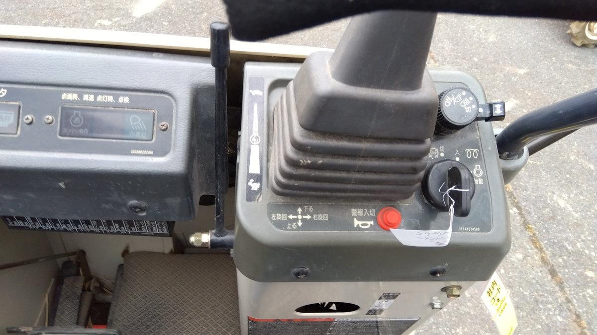 【ジャンク品】　三菱　中古　コンバイン　VG65　「岩手店849」
