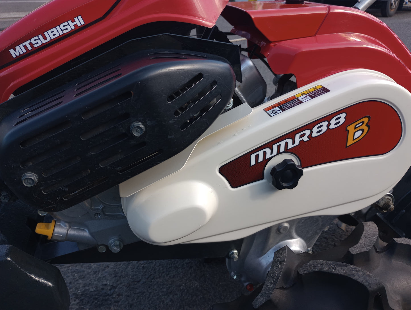 三菱　中古　耕耘機　MMR88B