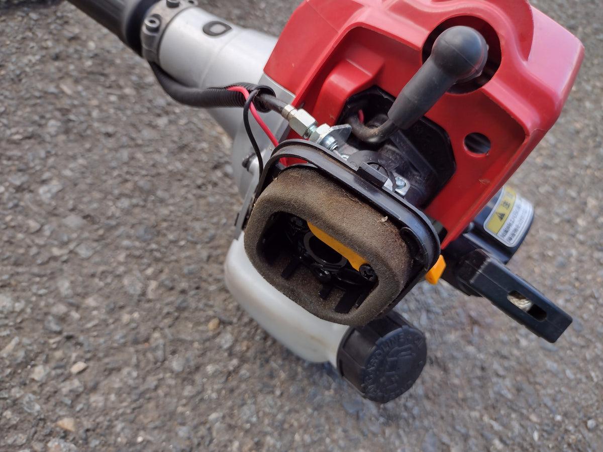 ゼノア　中古　刈払機　TR2611STEZ　【岩手店843】