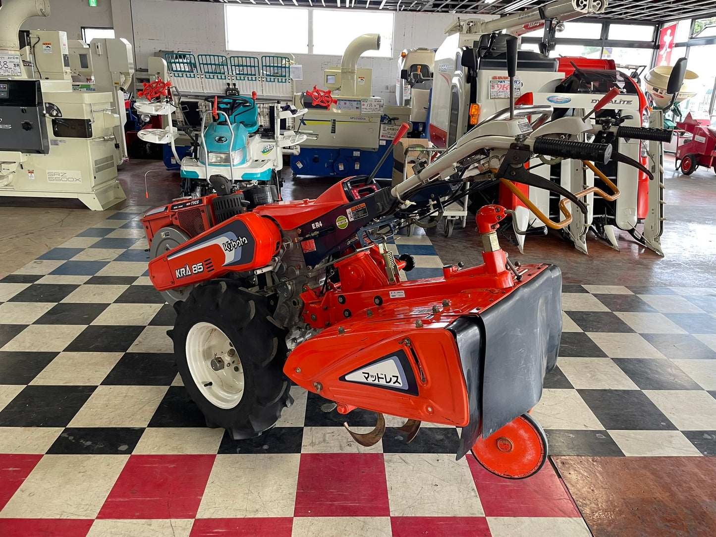 クボタ　中古　耕耘機　9馬力　KRA85