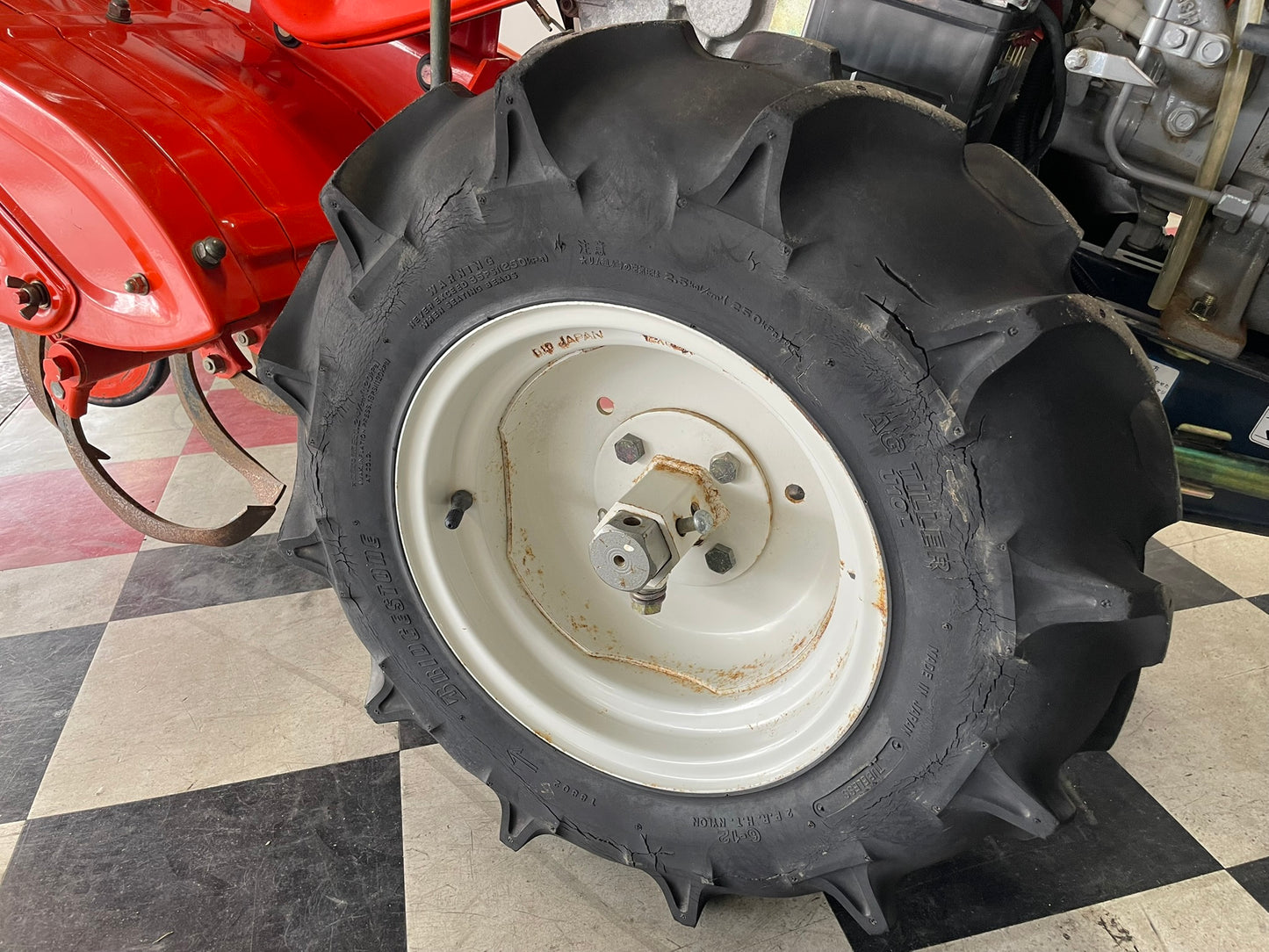 クボタ　中古　耕耘機　9馬力　KRA85