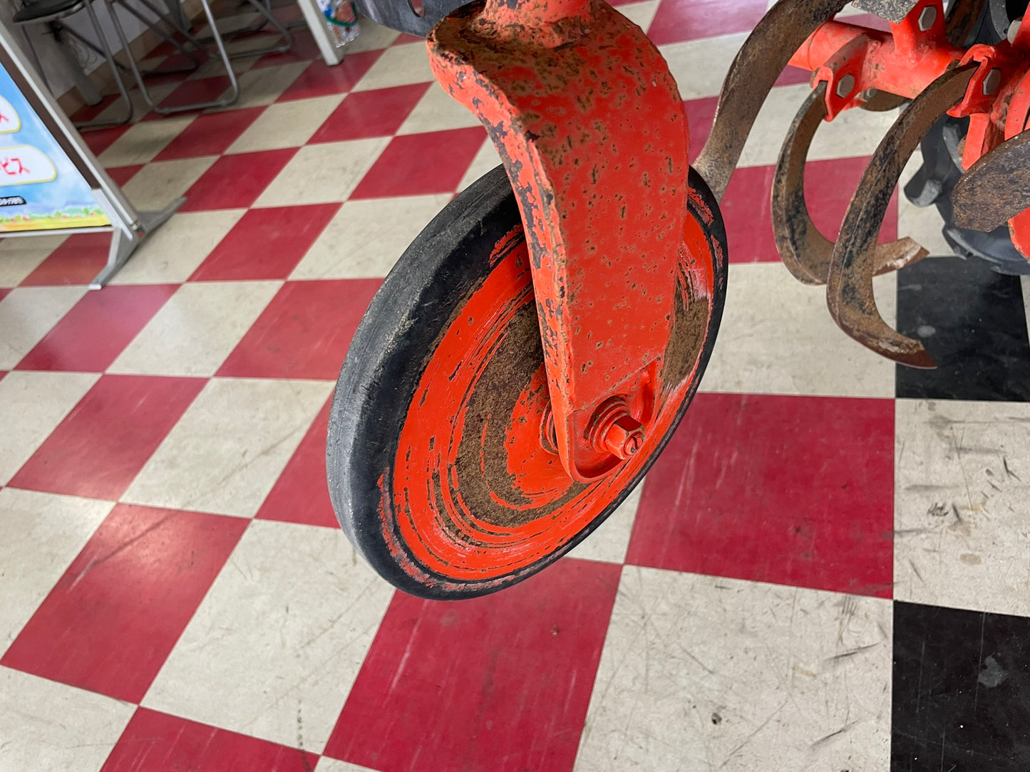 クボタ　中古　耕耘機　9馬力　KRA85