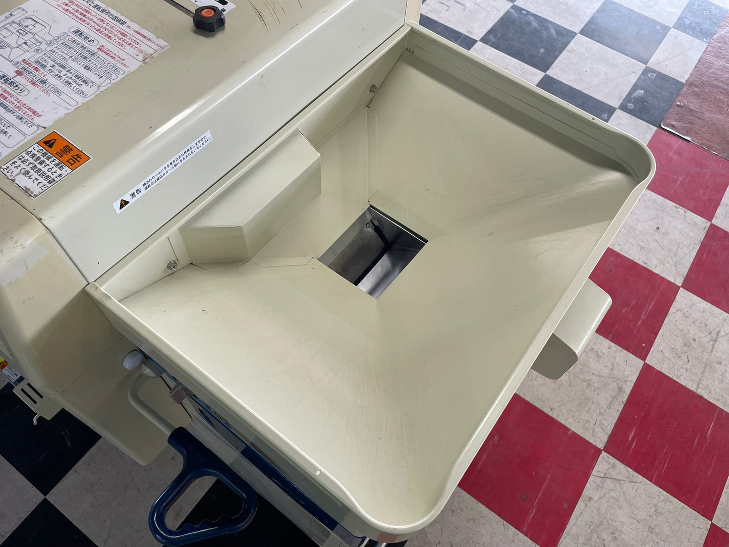 サタケ　中古　籾摺機　5インチ　493時間　NRZ550 GWAK(2)