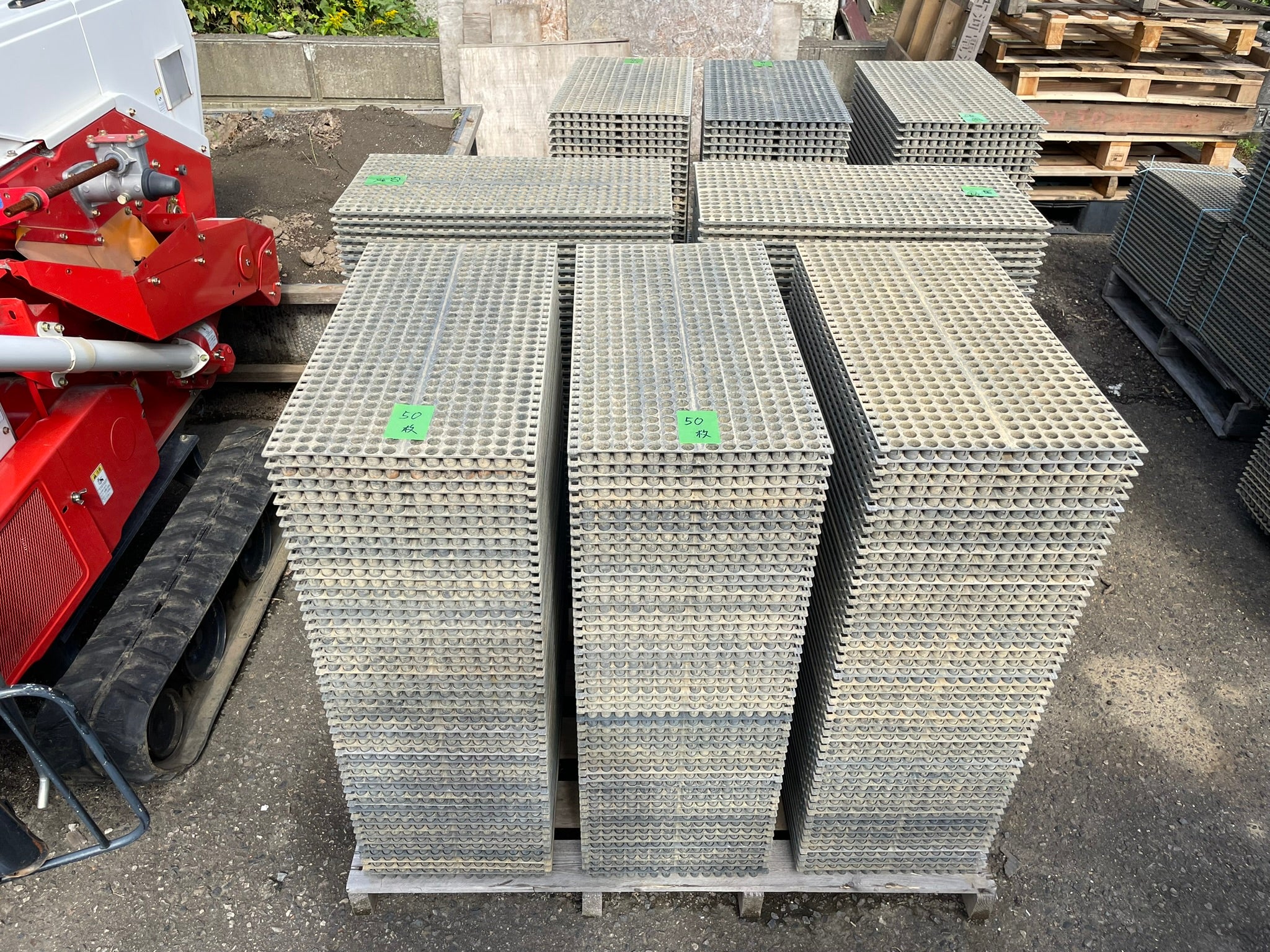 みのるポット 成苗育苗箱 30枚入 448穴 中古品 簡易チェック済 中古 ポット 448穴 育苗箱 448穴 30枚 – 農キング