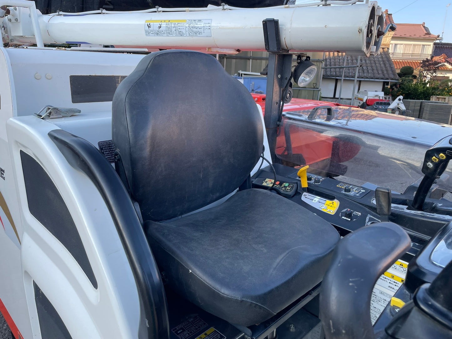 クボタ　中古　コンバイン　4条　47馬力　403時間　ER447 SD4MW2