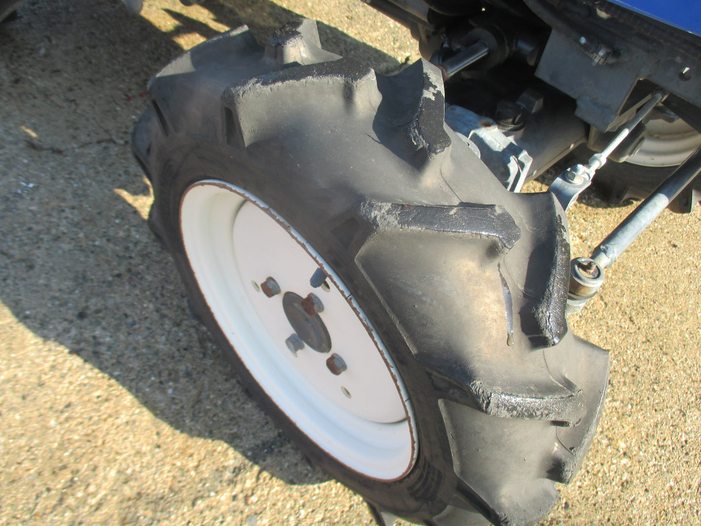 イセキ　中古　トラクター　TQ13-KX