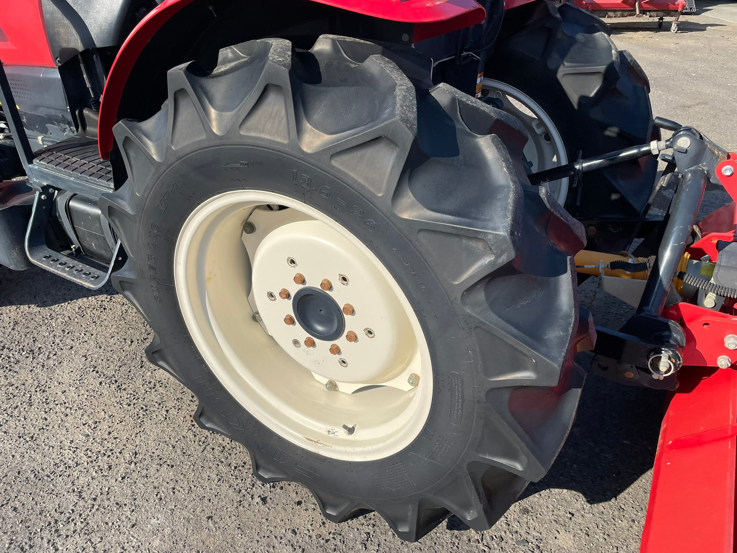 ヤンマー　中古　トラクター　41馬力　1206h　EG441Y