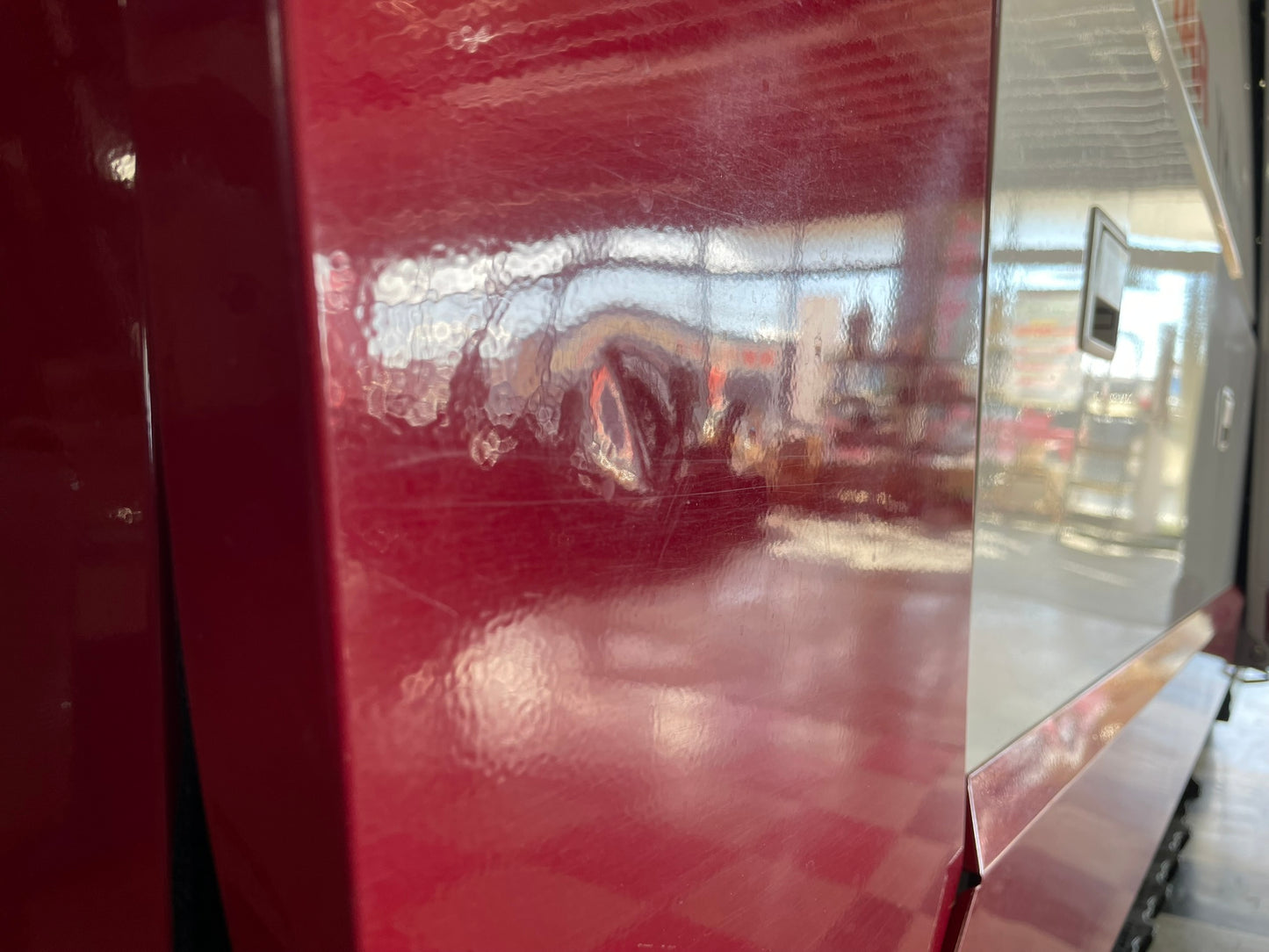 ヤンマー　中古　コンバイン　4条　48馬力　229時間　YH448