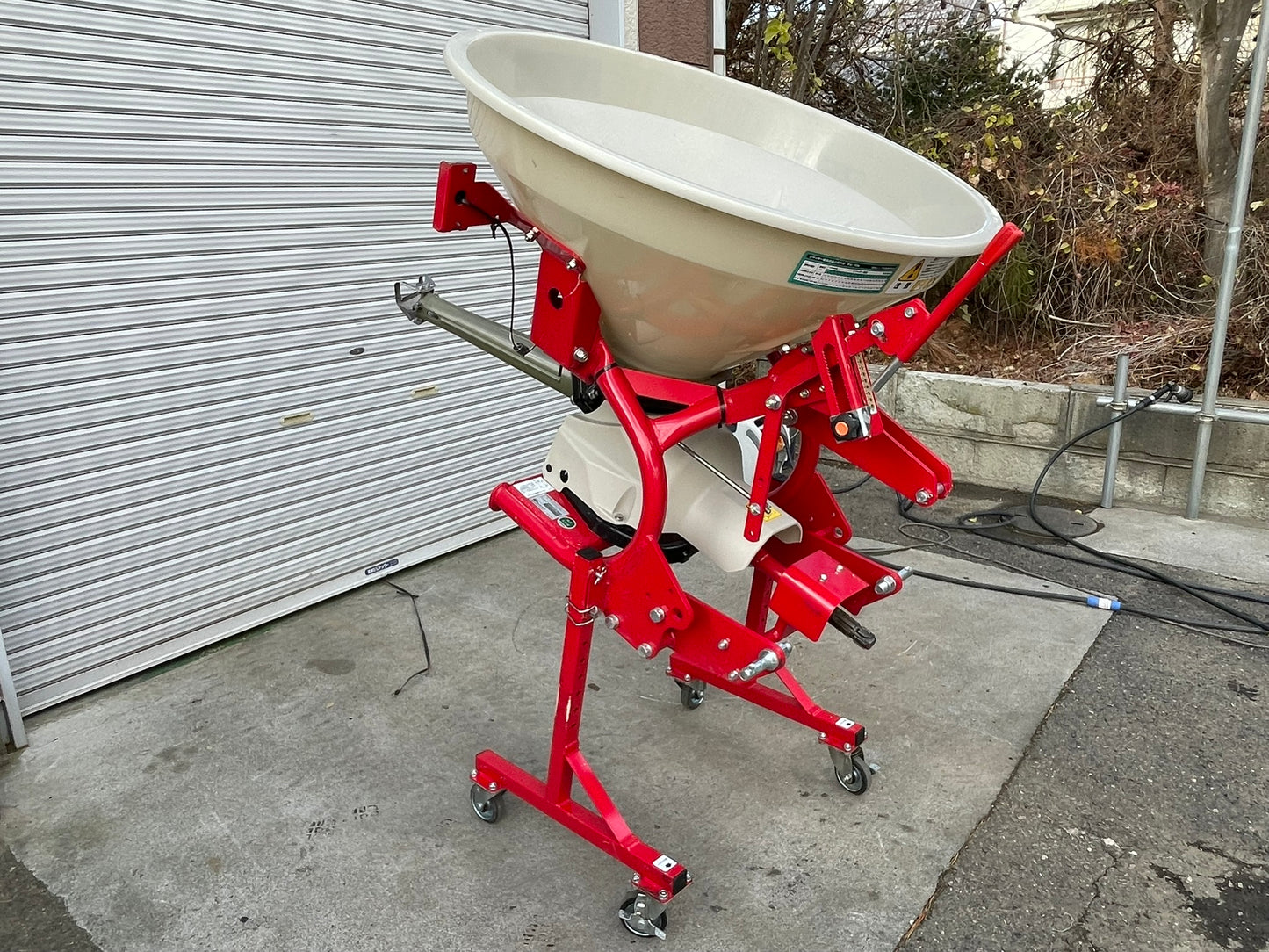 ササキ　中古　ブロードキャスター　200L　A-2ヒッチ　フリッカー　CF204