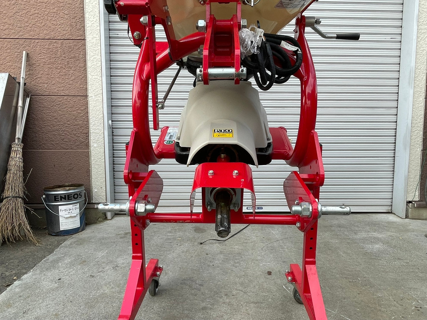 ササキ　中古　ブロードキャスター　200L　A-2ヒッチ　フリッカー　CF204