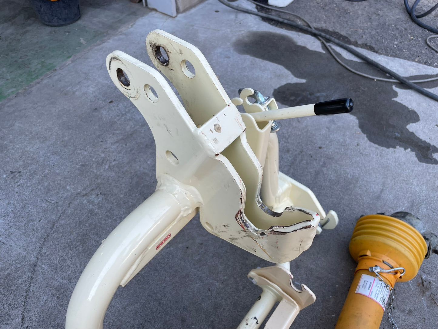 不明　中古　Sヒッチ　ES50