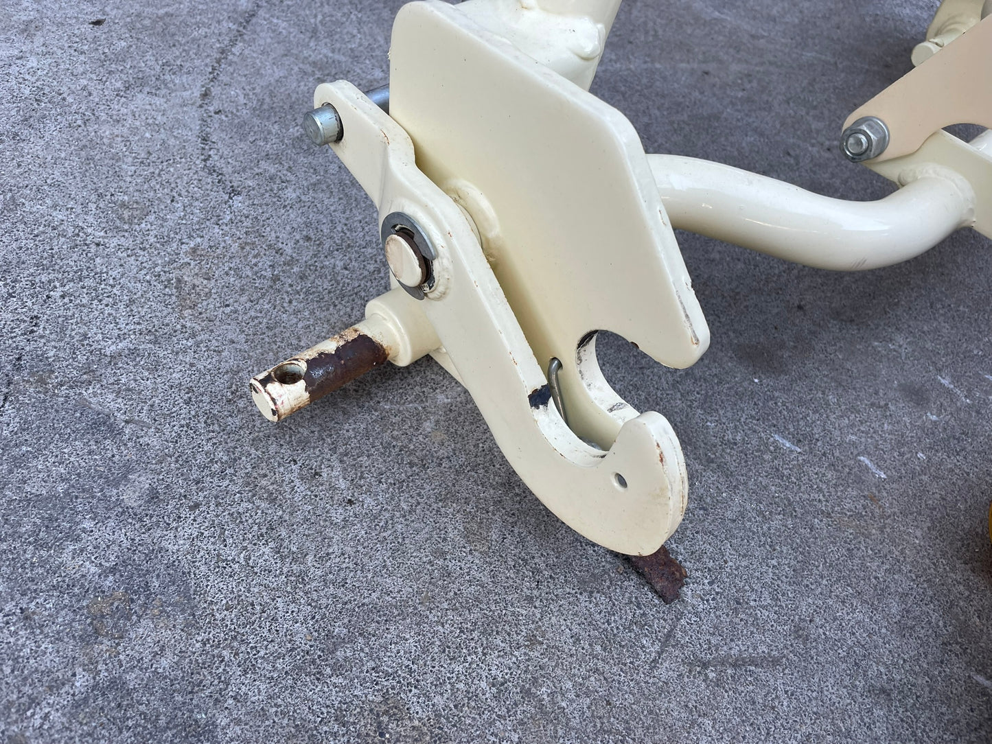 不明　中古　Sヒッチ　ES50