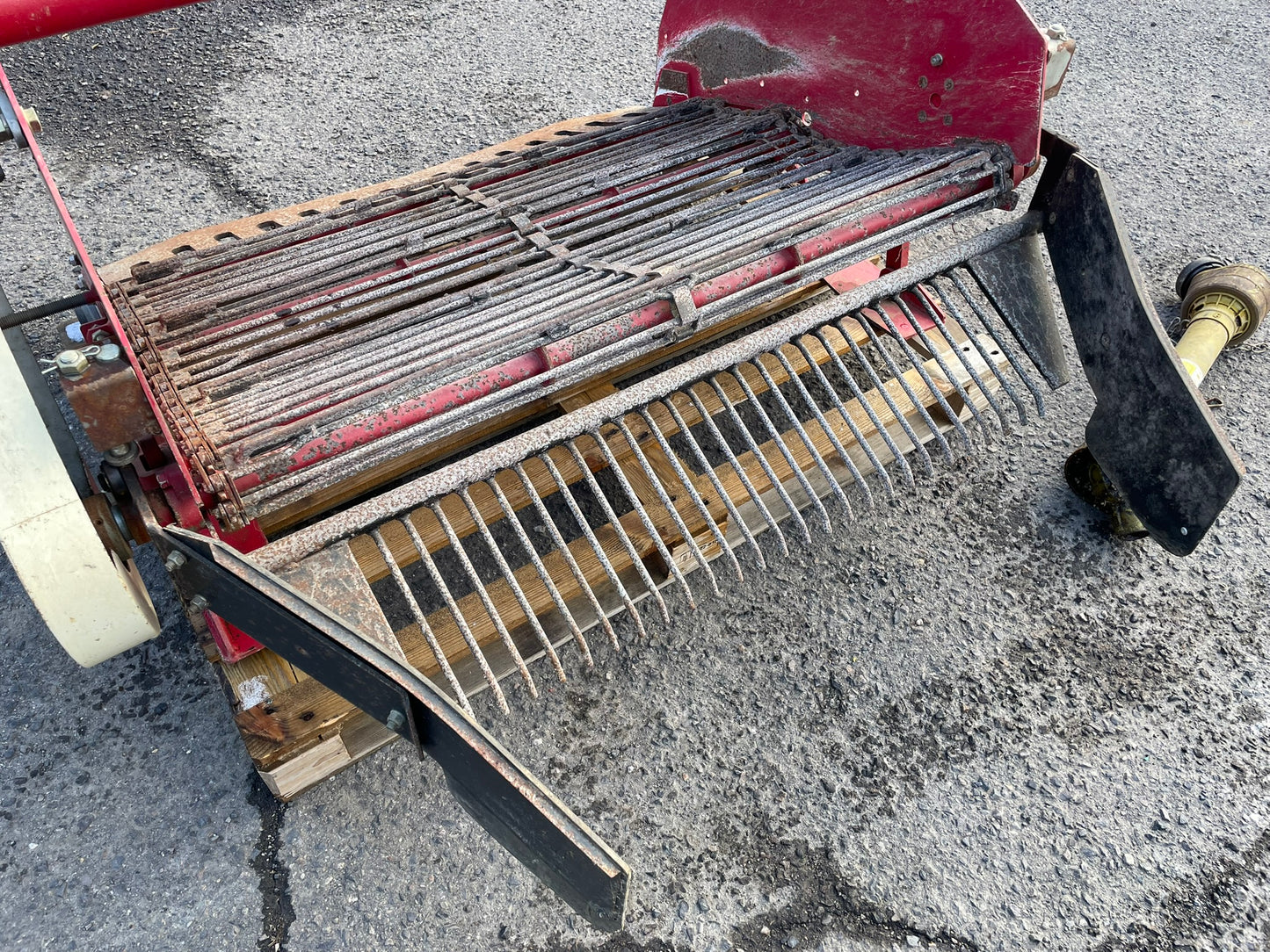 ウエダ　中古　堀取機　UDT-1052