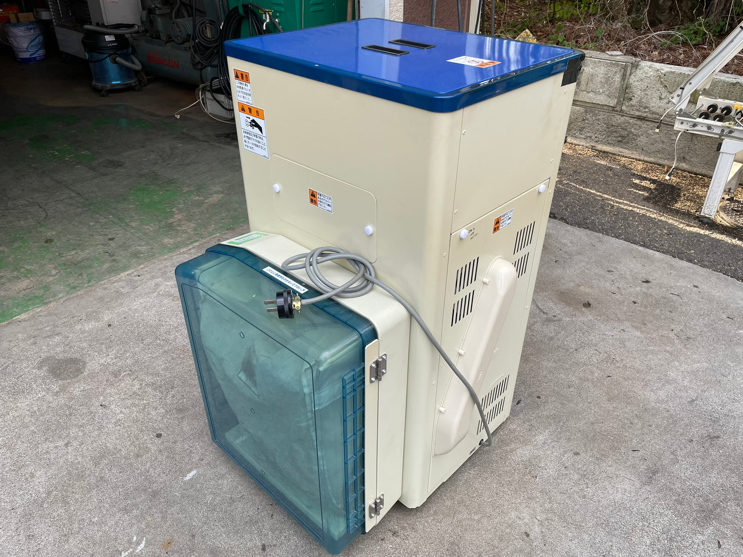 サタケ　中古　精米機　200V　CBS1500A(1)