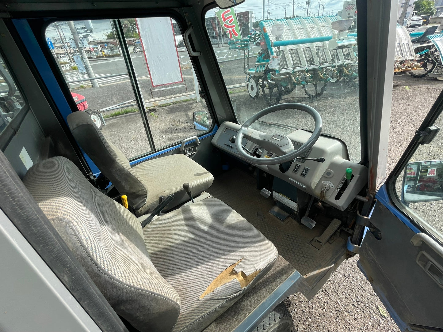 アテックス　中古　運搬車　油圧ダンプ　SL610
