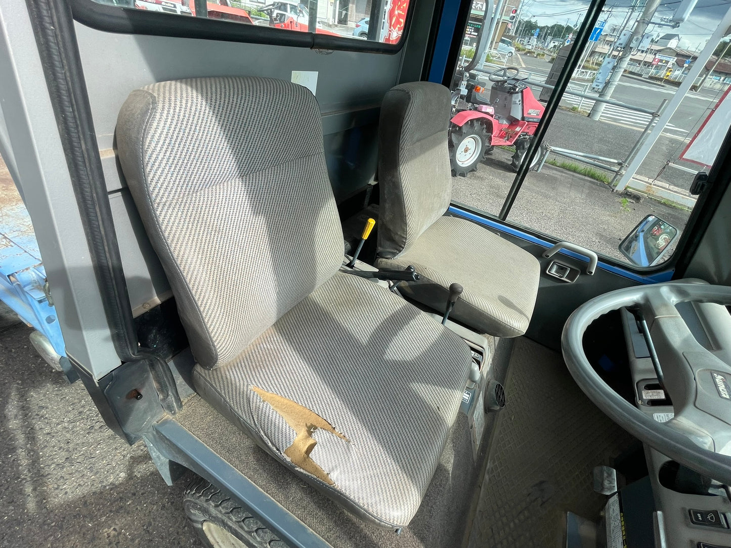アテックス　中古　運搬車　油圧ダンプ　SL610