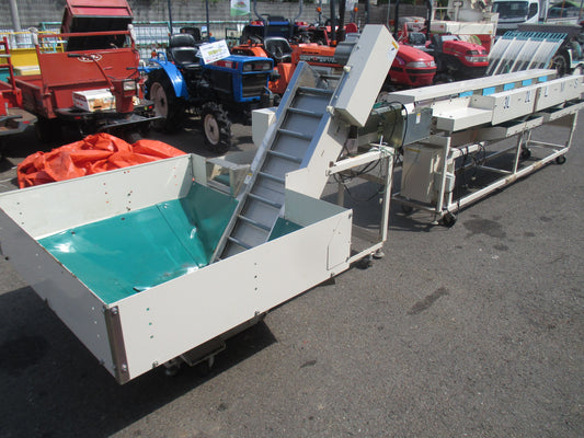 イセキ　中古　人参選別機　VSC107