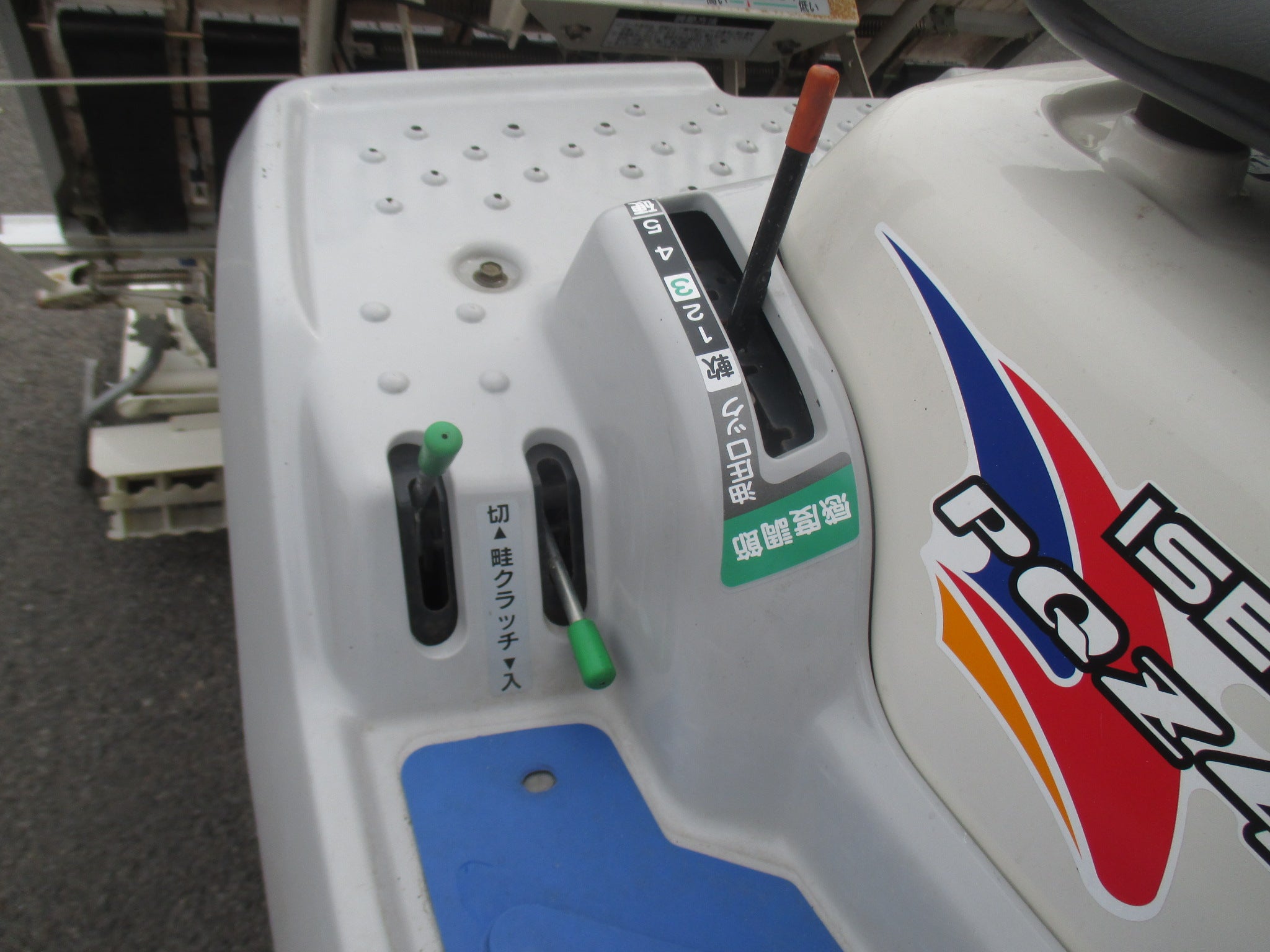 イセキ 中古 田植機 PQZ4-DUL – 農キング