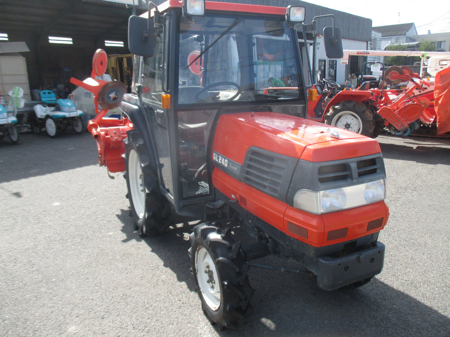 クボタ　中古　トラクター　GL240