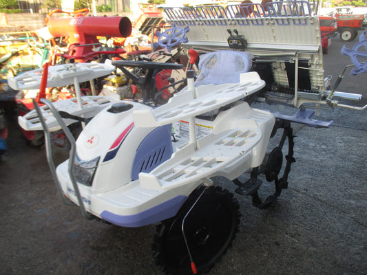 三菱マヒンドラ(クボタOEM)　中古　田植機　LC40(クボタEP4)