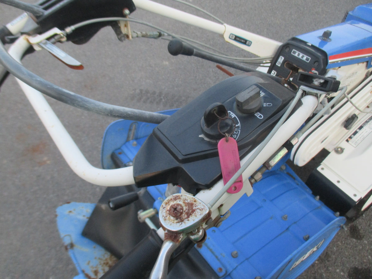 イセキ　中古　耕耘機　KVC63-GRV