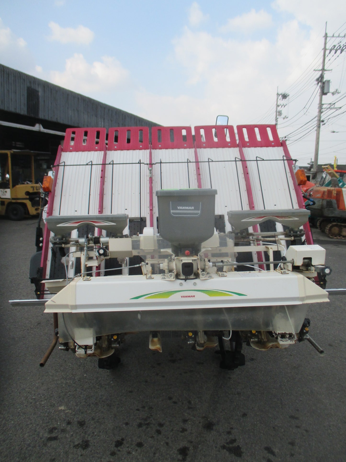 ヤンマー　中古　田植機　YR5D