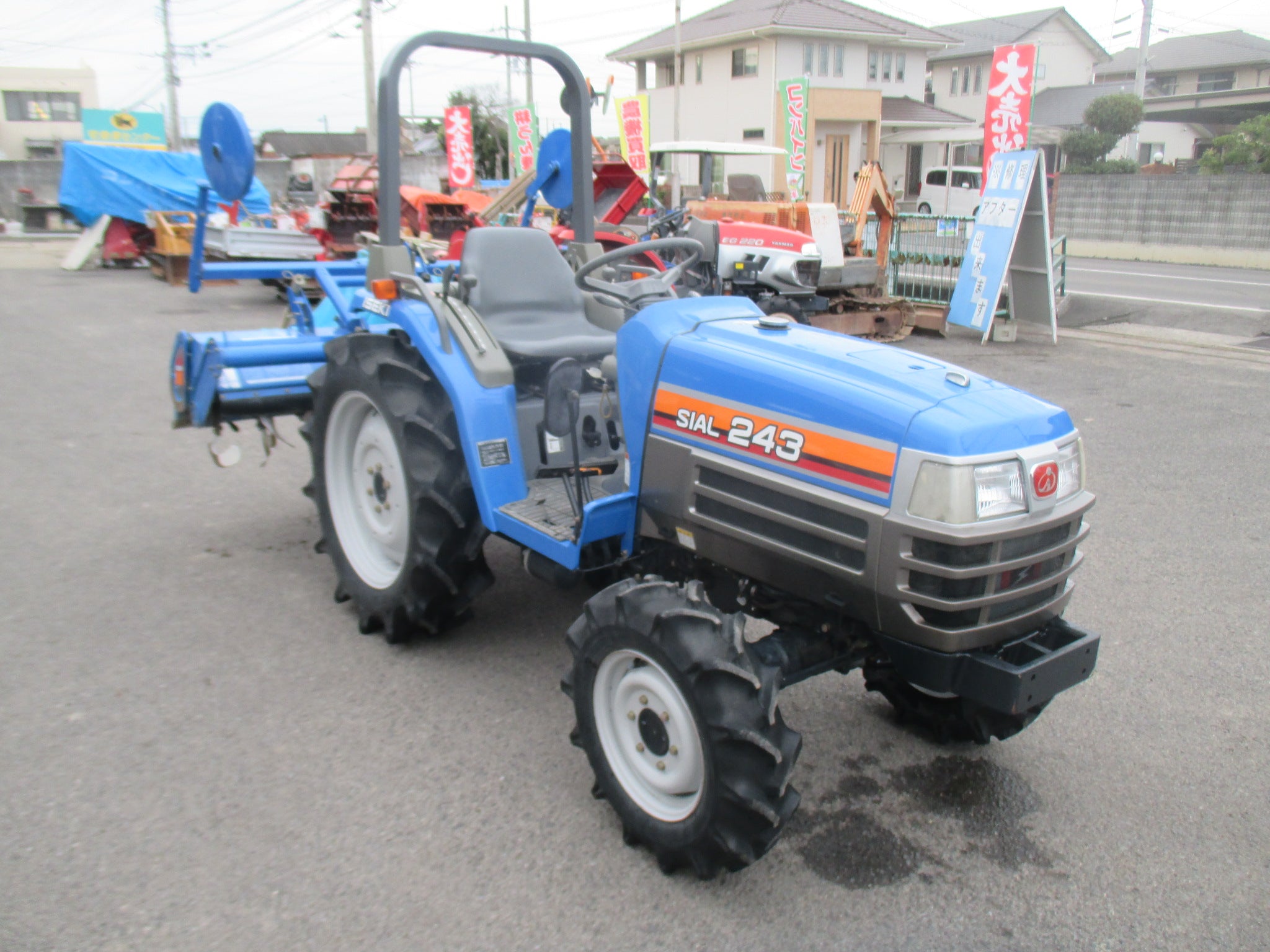 イセキ 中古 トラクター TF243F-UKD – 農キング