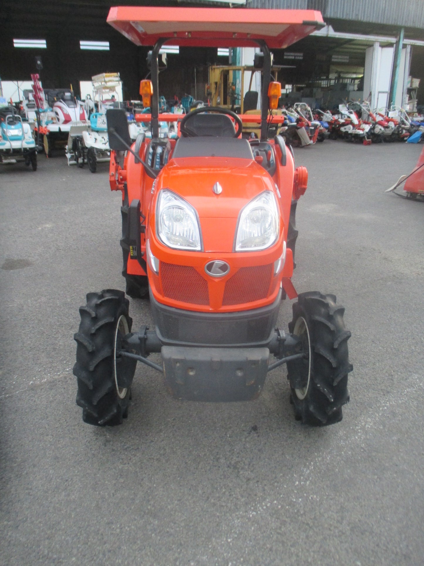 クボタ　中古　トラクター　KT230