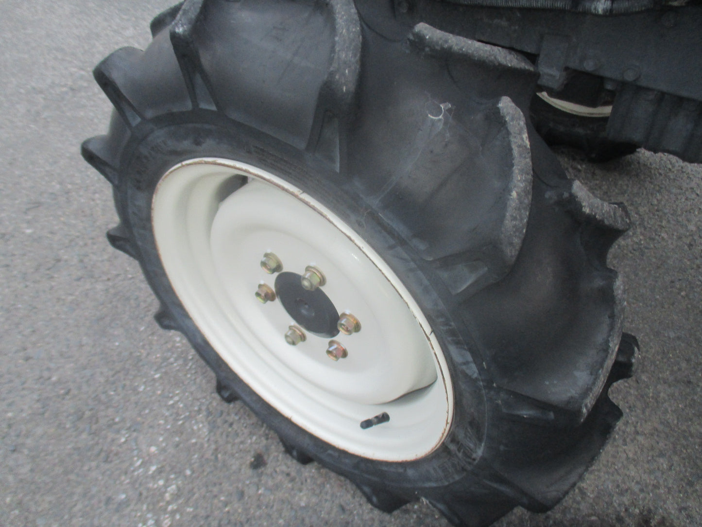 クボタ　中古　トラクター　KT230