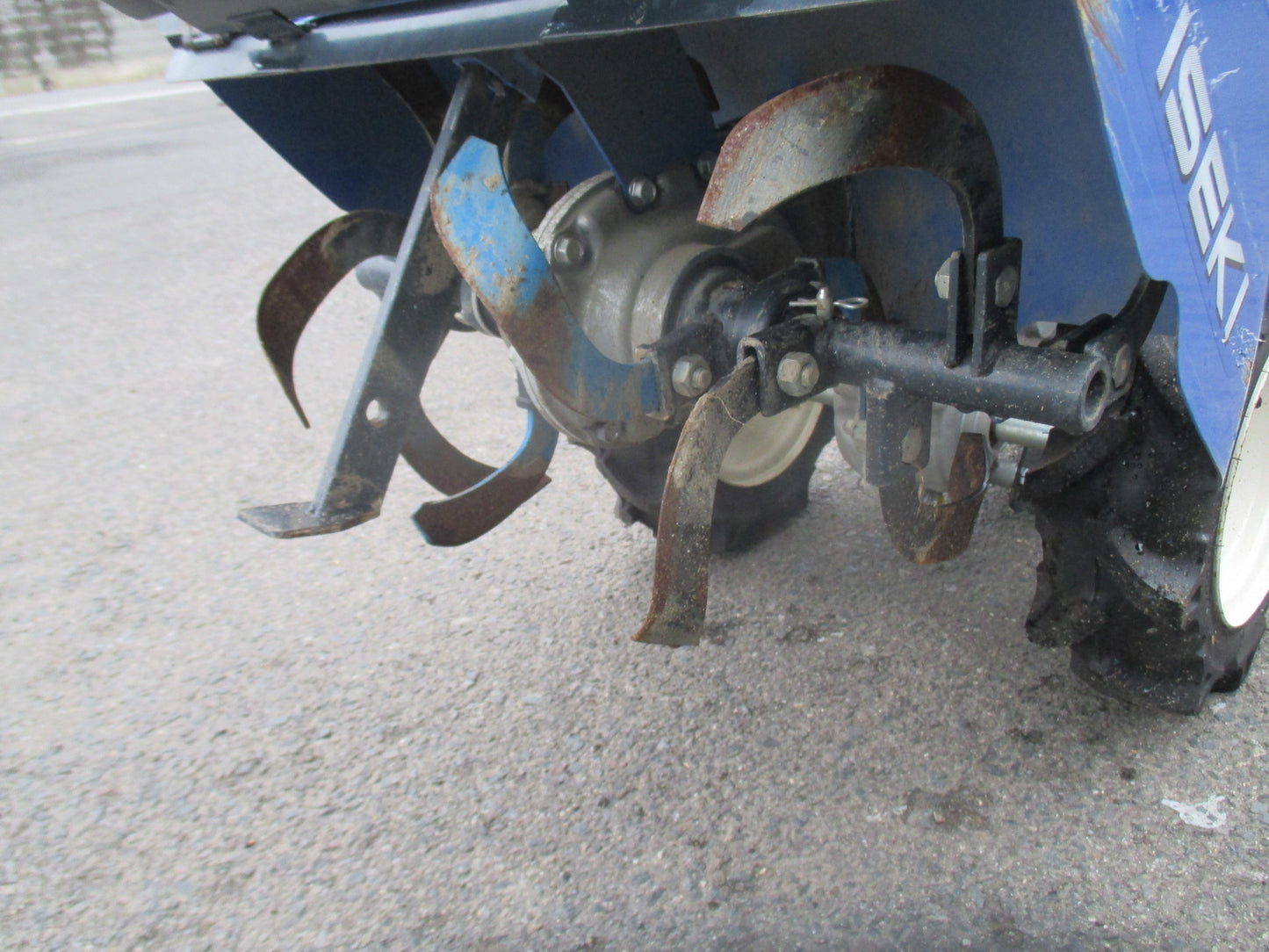 イセキ　中古　耕耘機　KMR400-HX